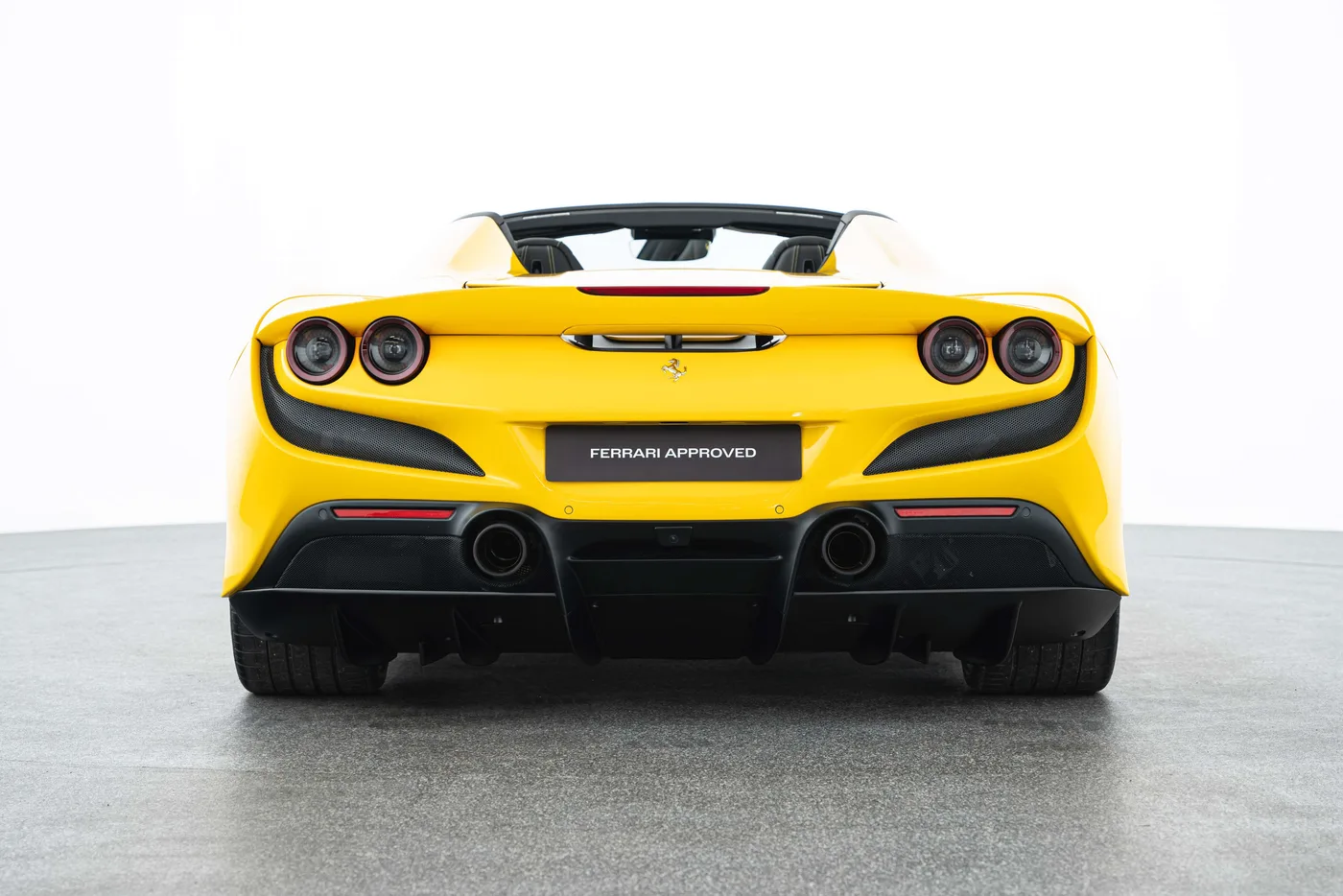 2022 Ferrari F8 Spider angeboten von einem Fachhändler in Singen, Deutschland, Foto 6 von 15