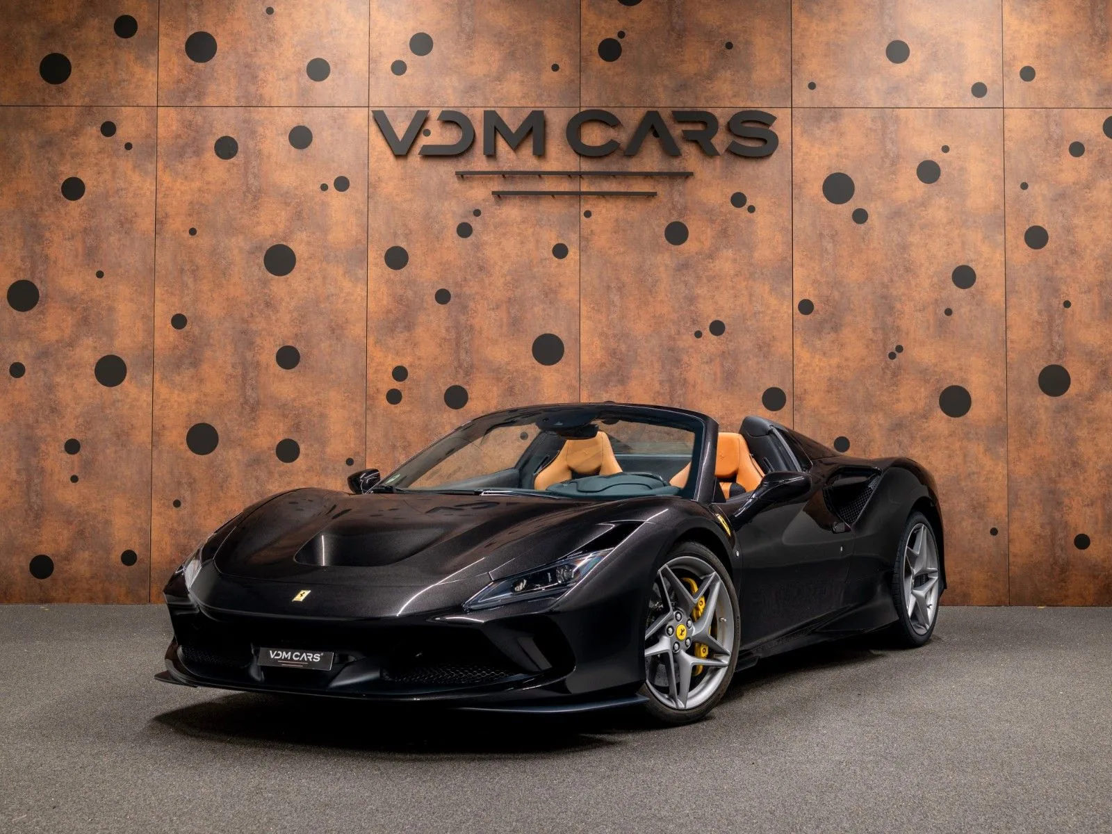 2022 Ferrari F8 Spider HELE angeboten von einem Supersportwagenhändler in Gronau, Deutschland, Hauptfoto