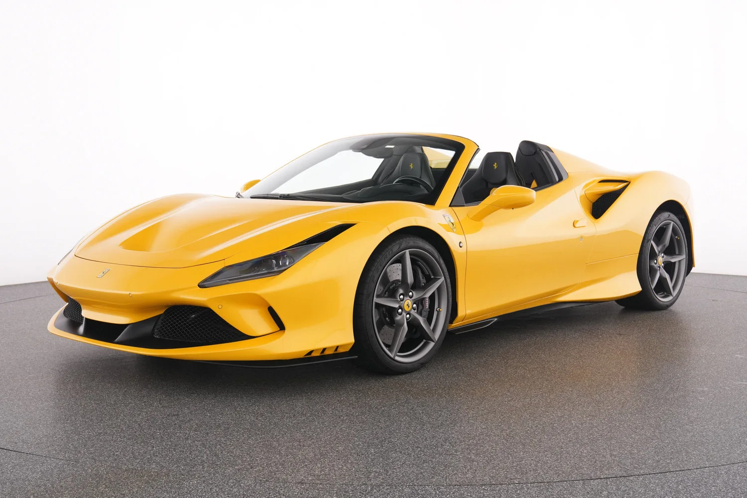 2022 Ferrari F8 Spider angeboten von einem Fachhändler in Meerbusch, Deutschland, Hauptfoto