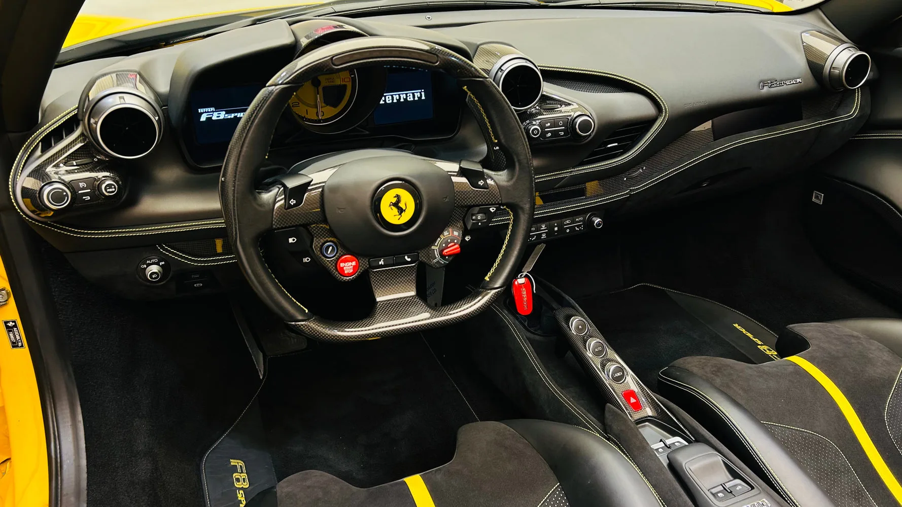 2022 Ferrari F8 Spider, 5/30