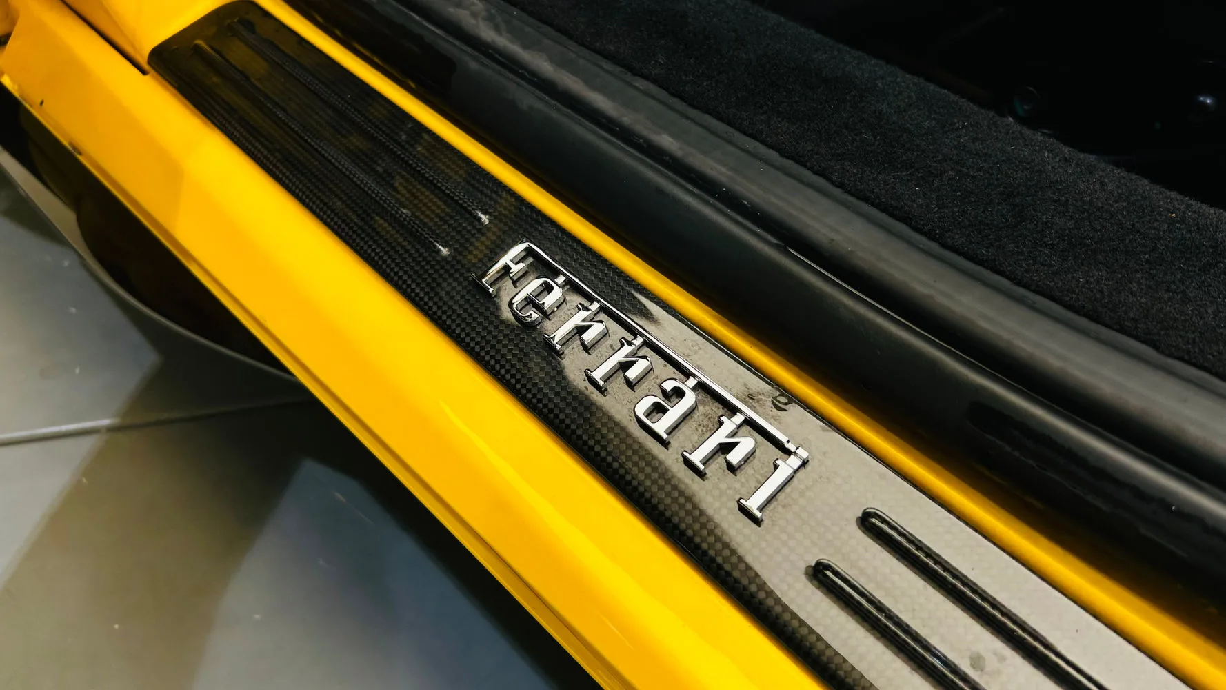 2022 Ferrari F8 Spider, 27/30