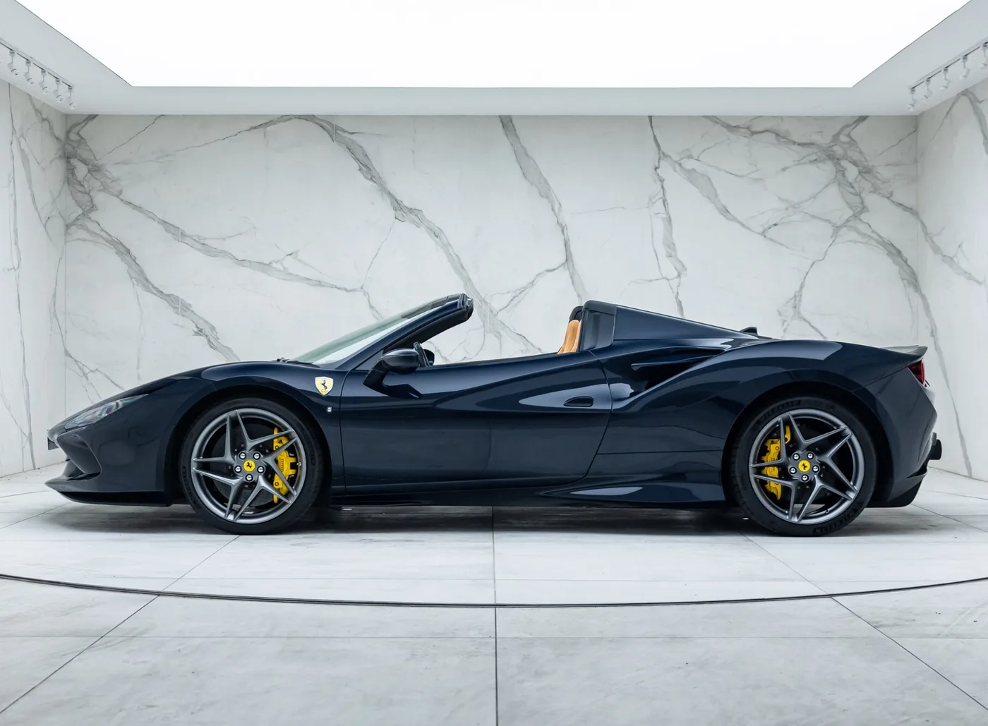 2022 Ferrari F8 Spider angeboten von einem Fachhändler in Banstead, Vereinigtes Königreich, Foto 2 von 25