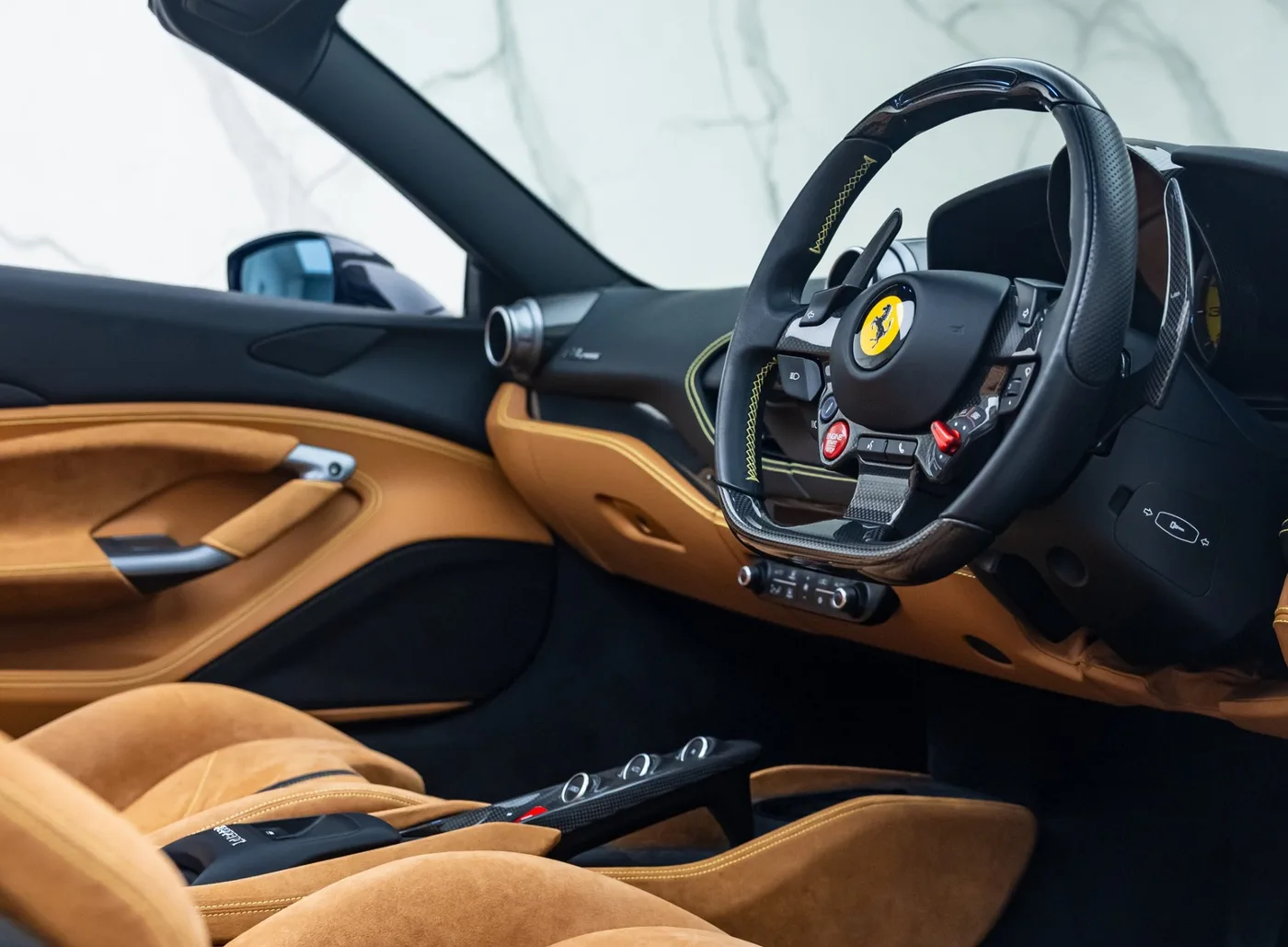 2022 Ferrari F8 Spider angeboten von einem Fachhändler in Banstead, Vereinigtes Königreich, Foto 14 von 25