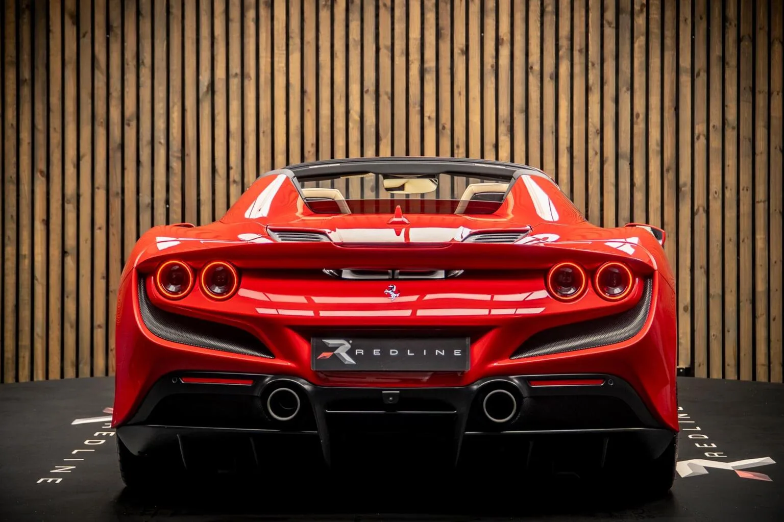 2022 Ferrari F8 Spider, 6/30