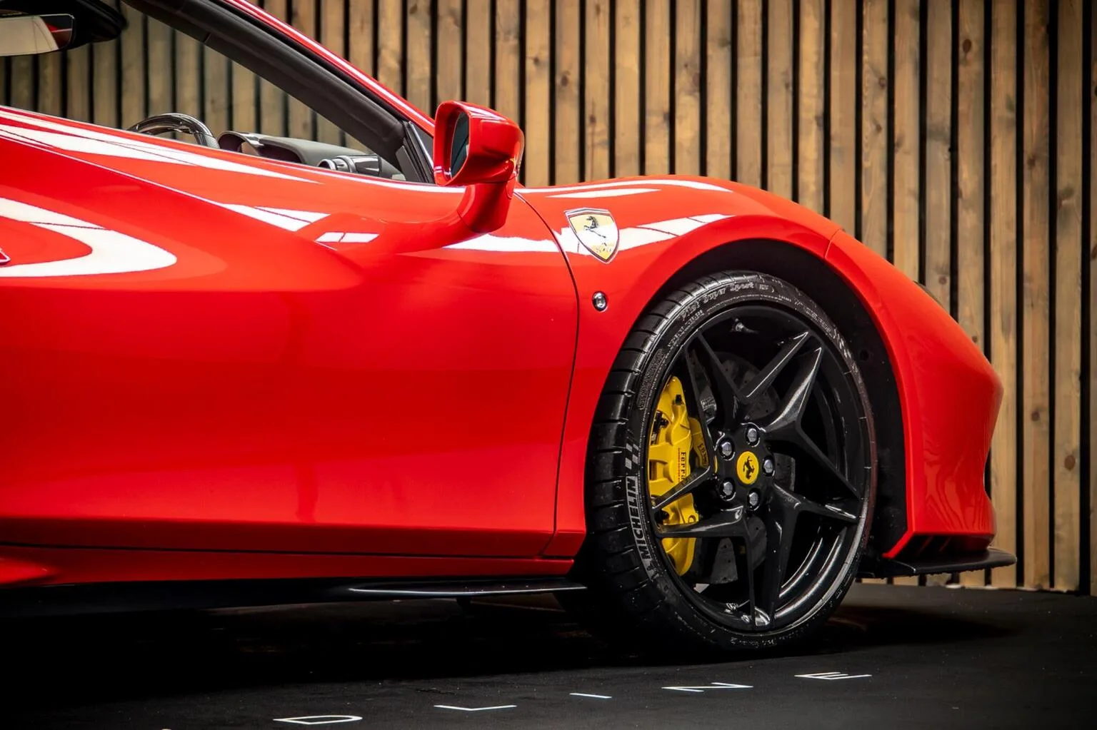 2022 Ferrari F8 Spider, 14/30