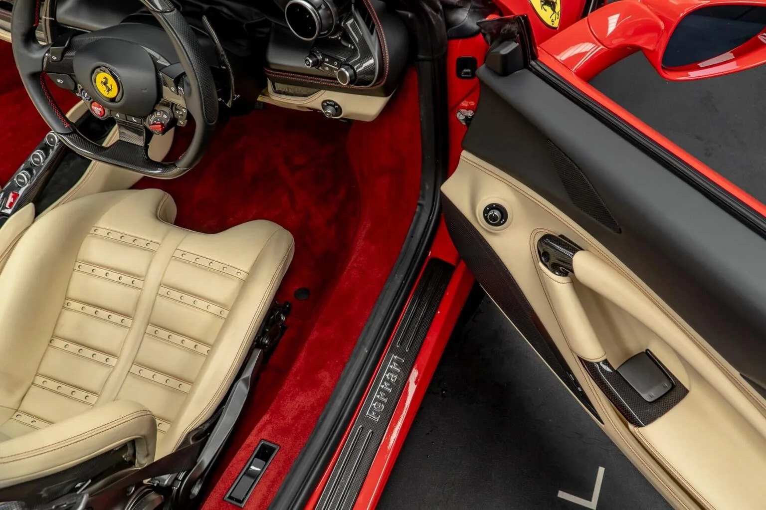 2022 Ferrari F8 Spider, 28/30