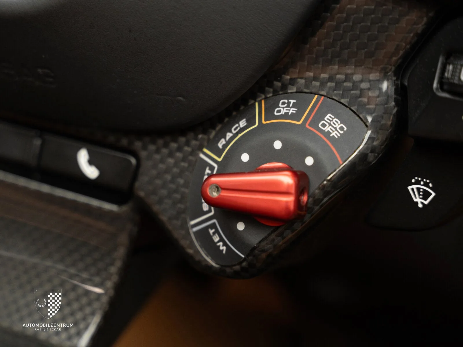 2022 Ferrari F8 Spider, 17/30