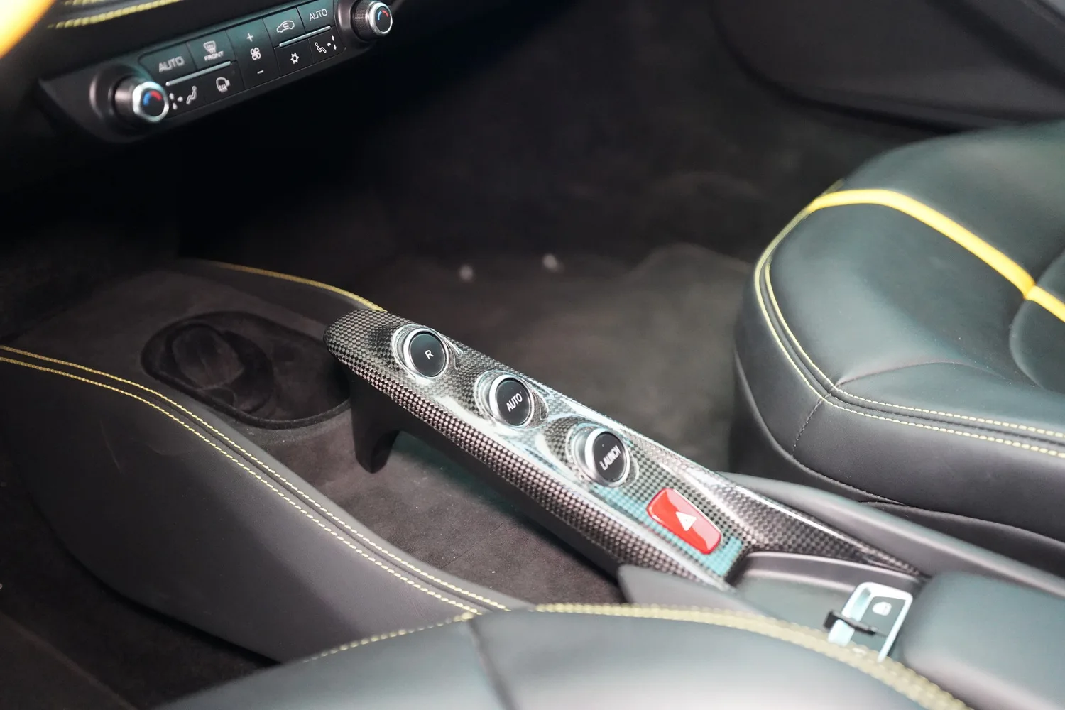 2022 Ferrari F8 Tributo, 5/17
