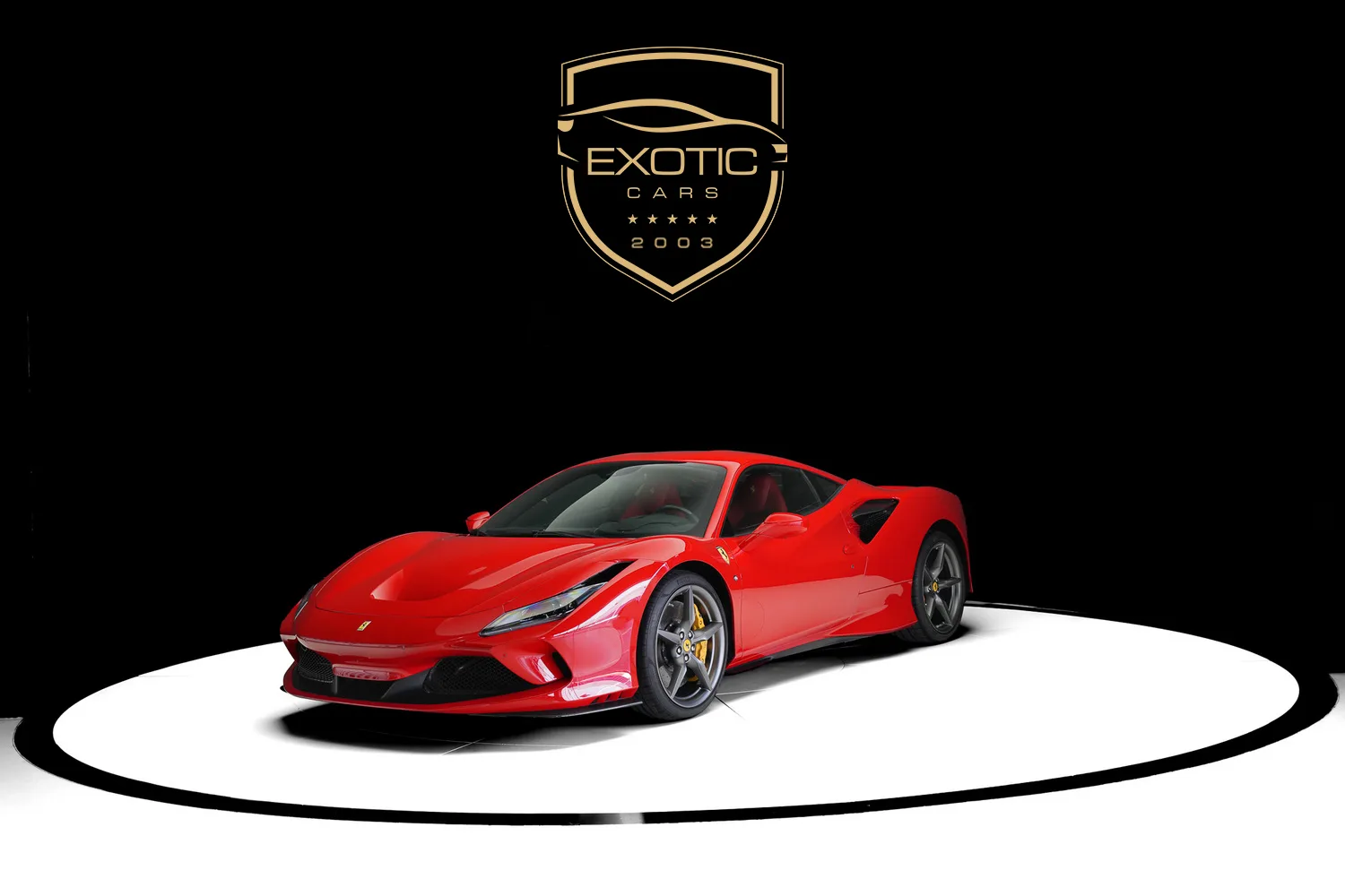 2022 Ferrari F8 Tributo proposée par un concessionnaire spécialisé à Dubaï, Émirats arabes unis, photo principale