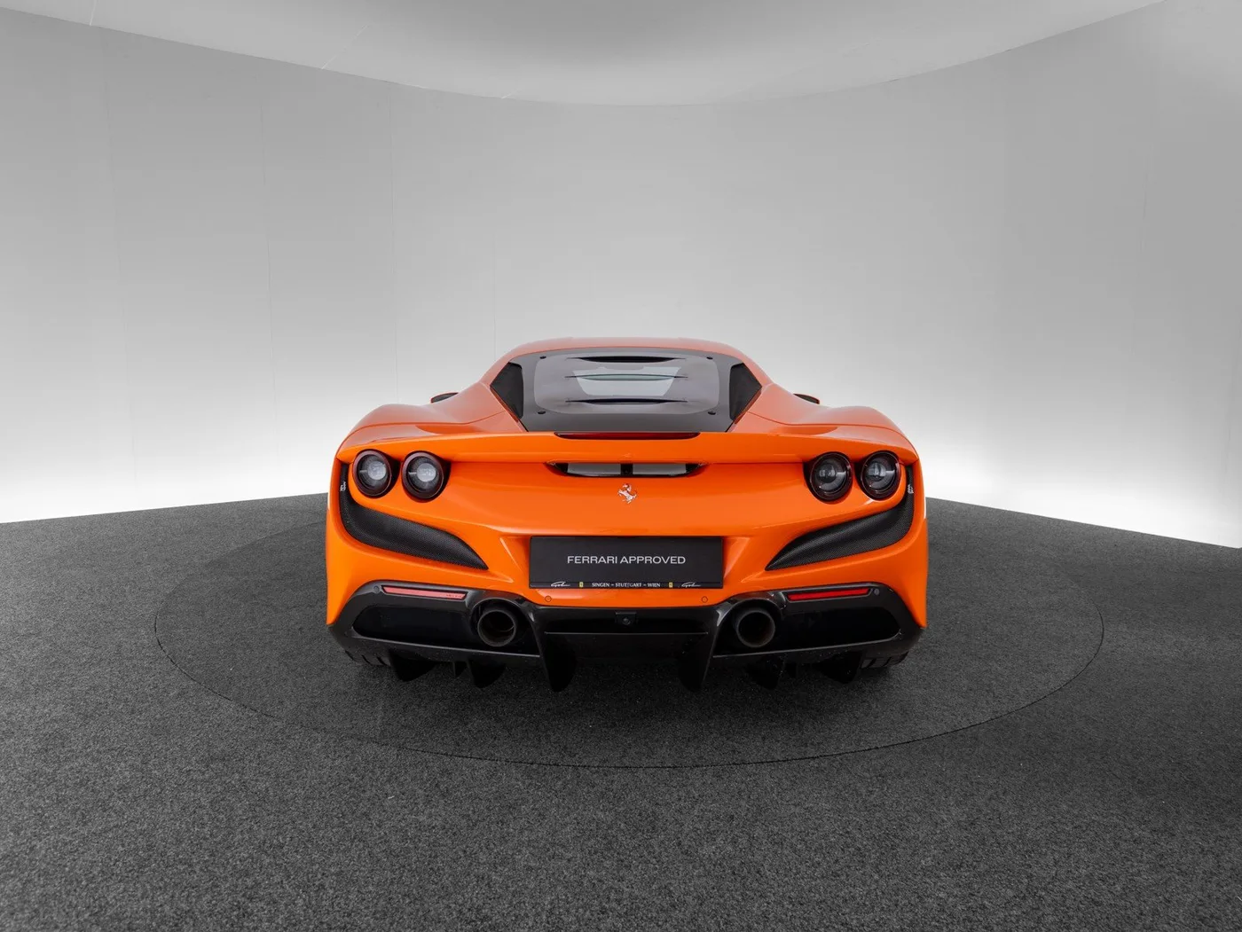 2022 Ferrari F8 Tributo angeboten von einem Fachhändler in Singen, Deutschland, Foto 6 von 15