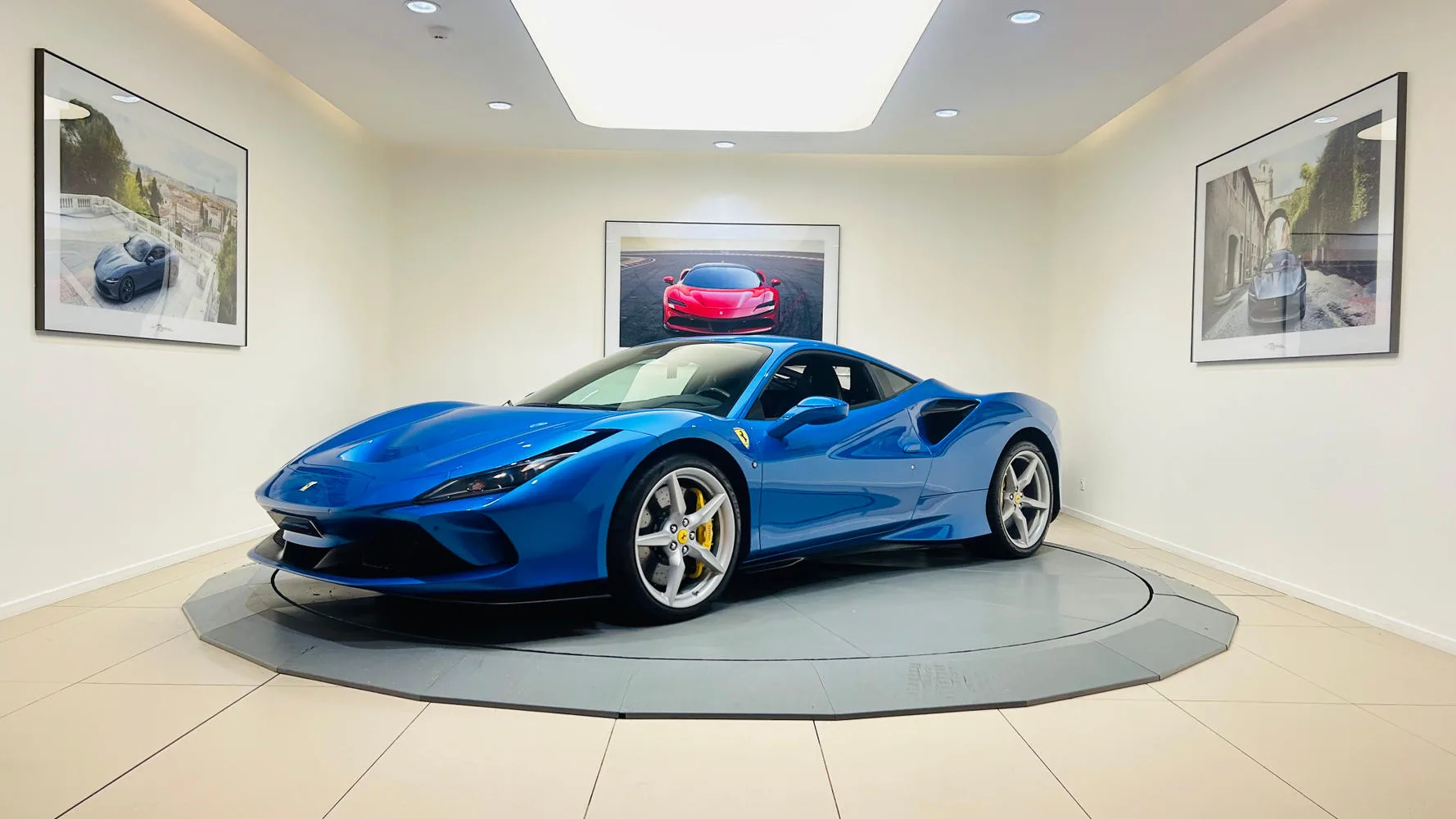 2022 Ferrari F8 Tributo, 2/30