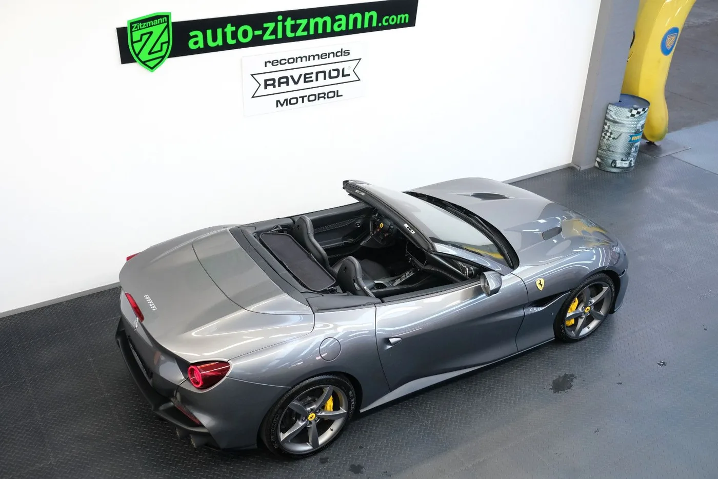2022 Ferrari Portofino M proposée par un concessionnaire spécialisé à Nuremberg, Allemagne, photo 7 sur 15