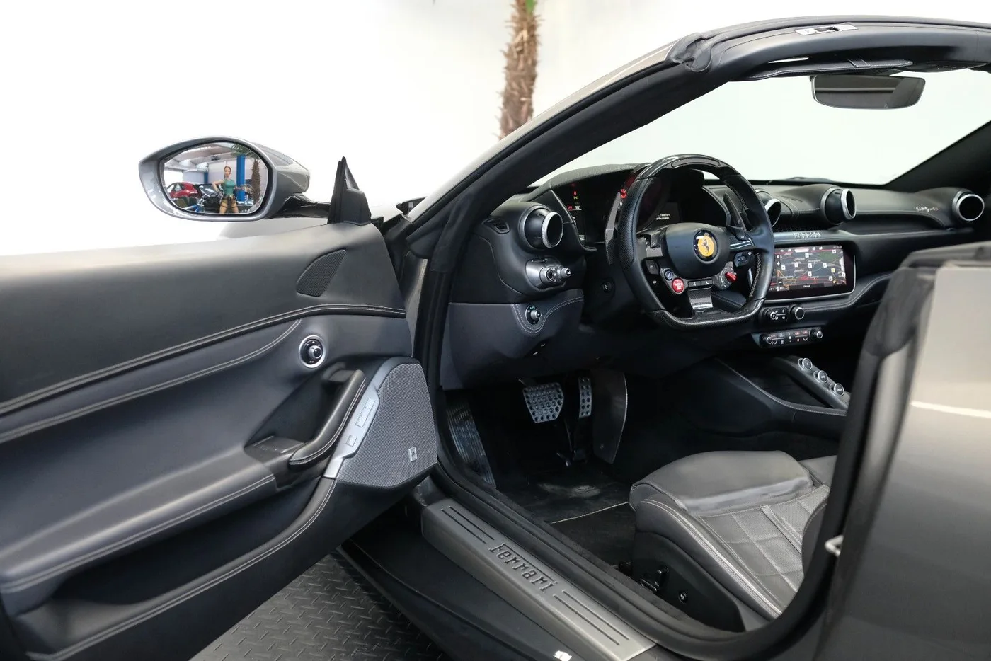 2022 Ferrari Portofino M proposée par un concessionnaire spécialisé à Nuremberg, Allemagne, photo 12 sur 15