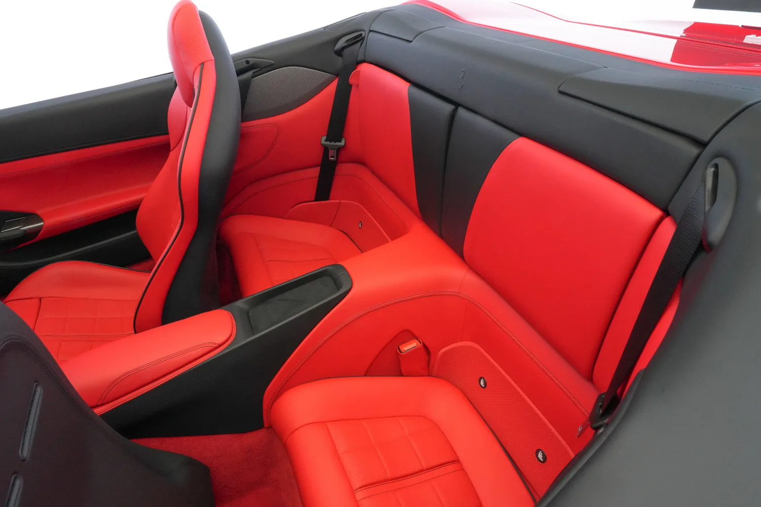 2022 Ferrari Portofino M, 10/18