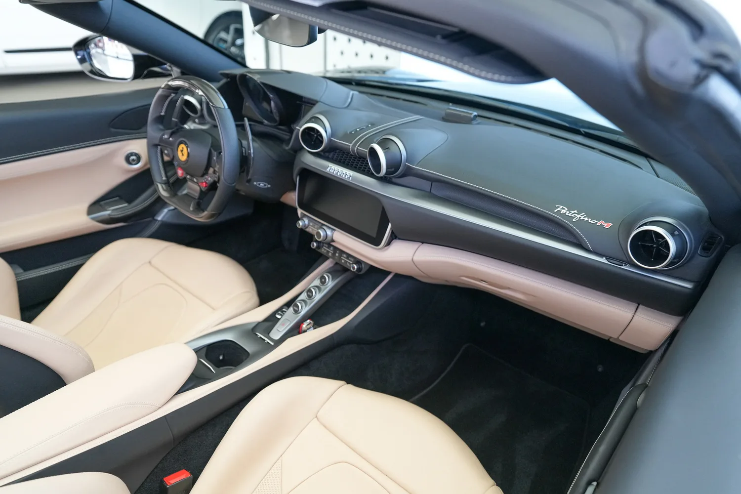 2022 Ferrari Portofino M, 13/15