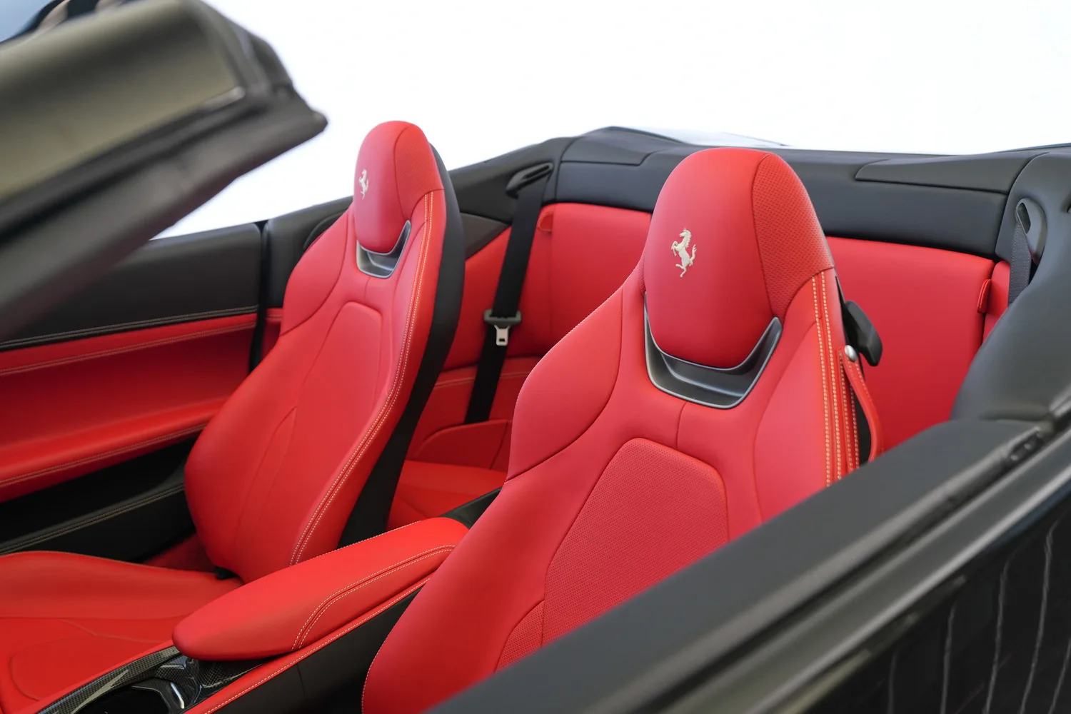 2022 Ferrari Portofino M, 12/16