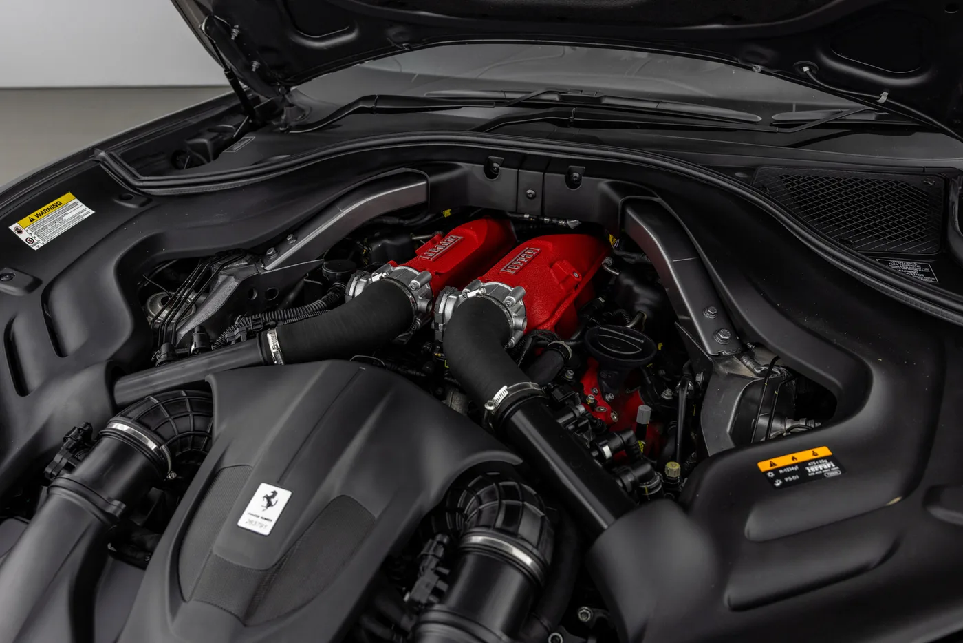 2022 Ferrari Portofino M angeboten von einer Vertragshändlergruppe in Hatfield, Vereinigtes Königreich, Foto 14 von 25