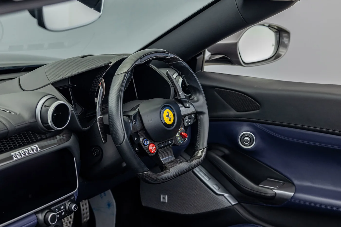 2022 Ferrari Portofino M angeboten von einer Vertragshändlergruppe in Hatfield, Vereinigtes Königreich, Foto 22 von 25