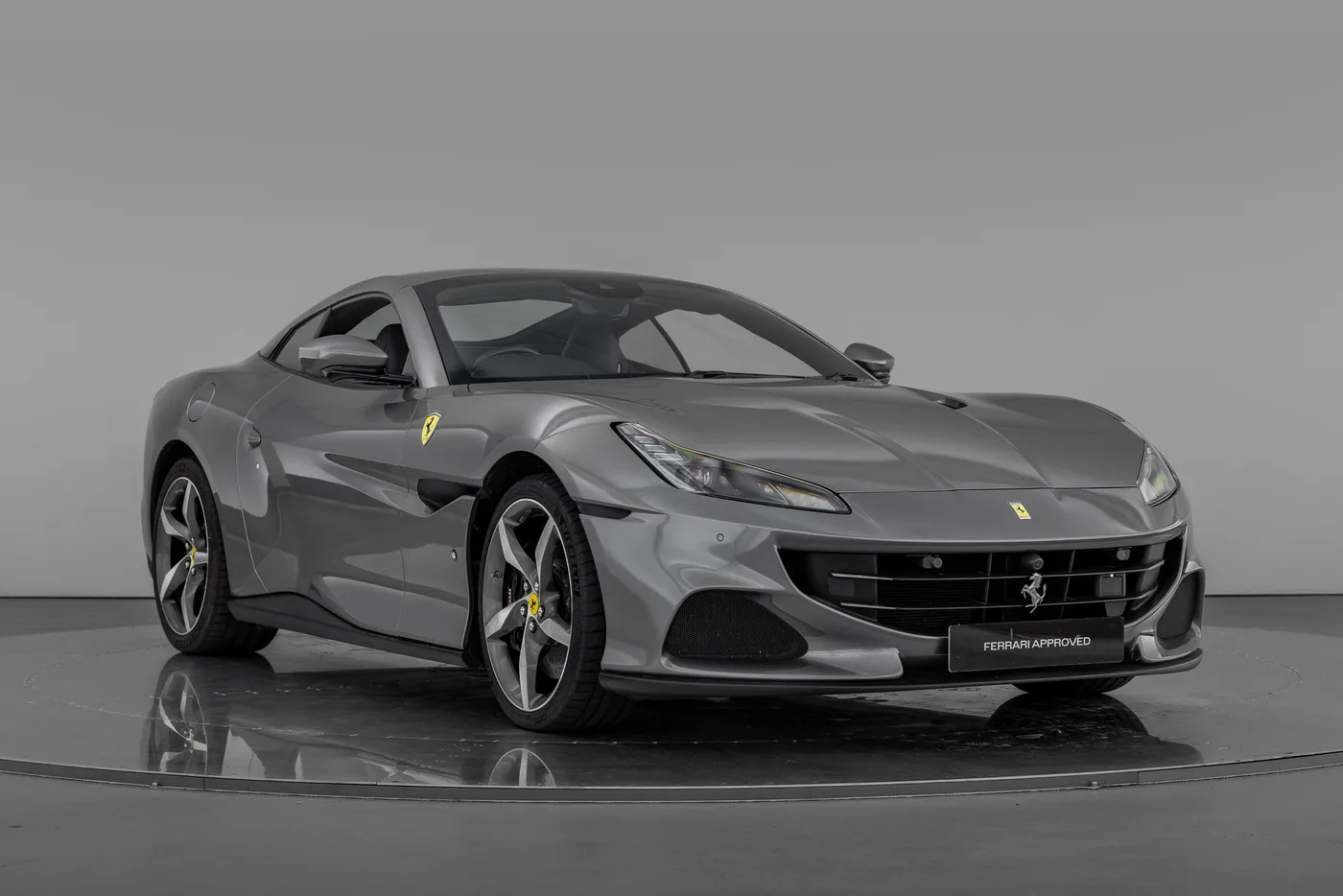 2022 Ferrari Portofino M angeboten von einer Vertragshändlergruppe in Hatfield, Vereinigtes Königreich, Foto 23 von 25
