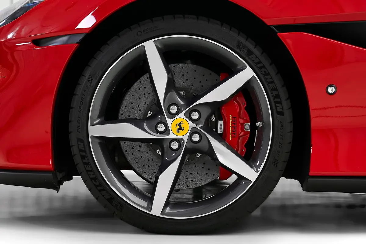 2022 Ferrari Portofino M, 9/12