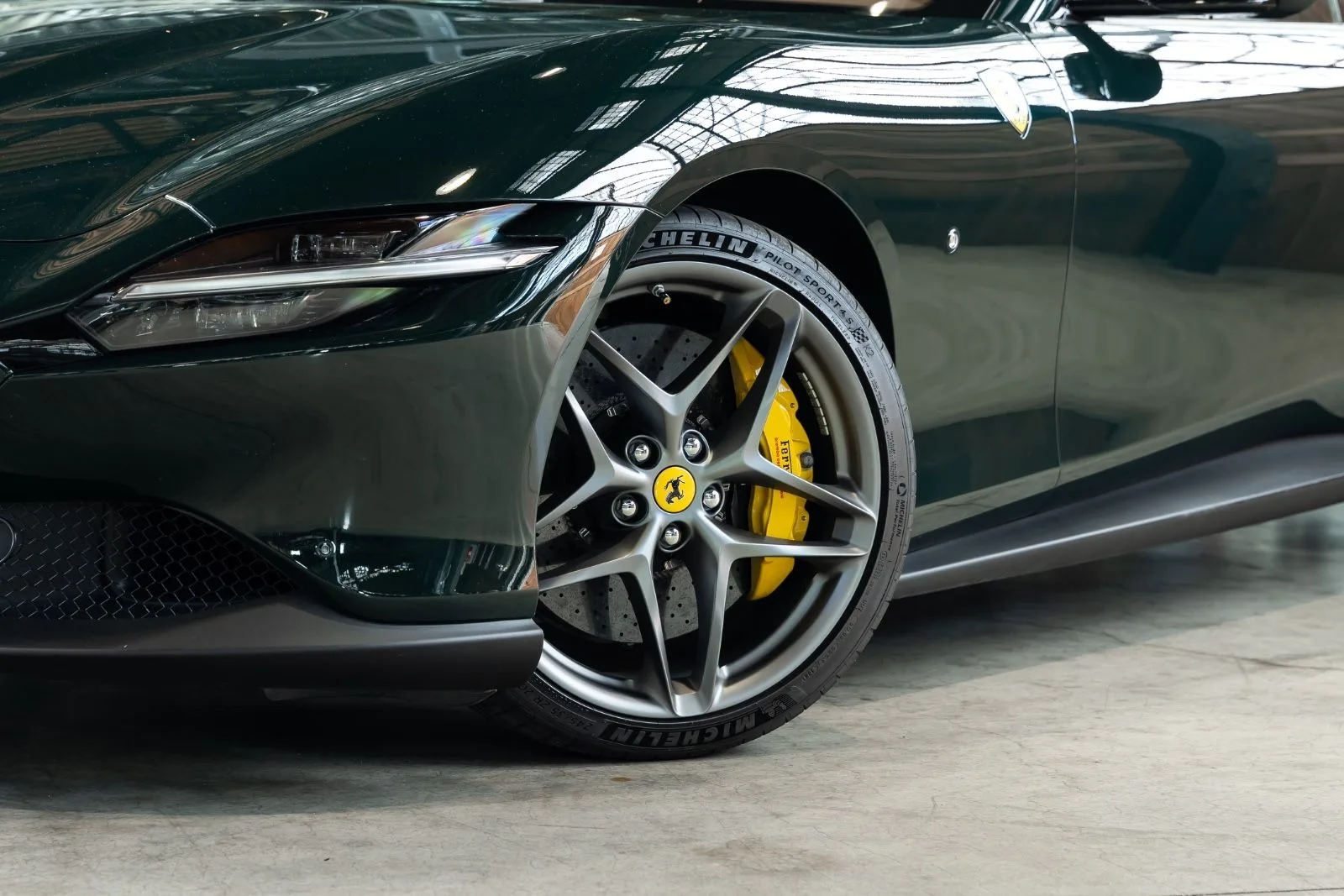 2022 Ferrari Roma, 27/30