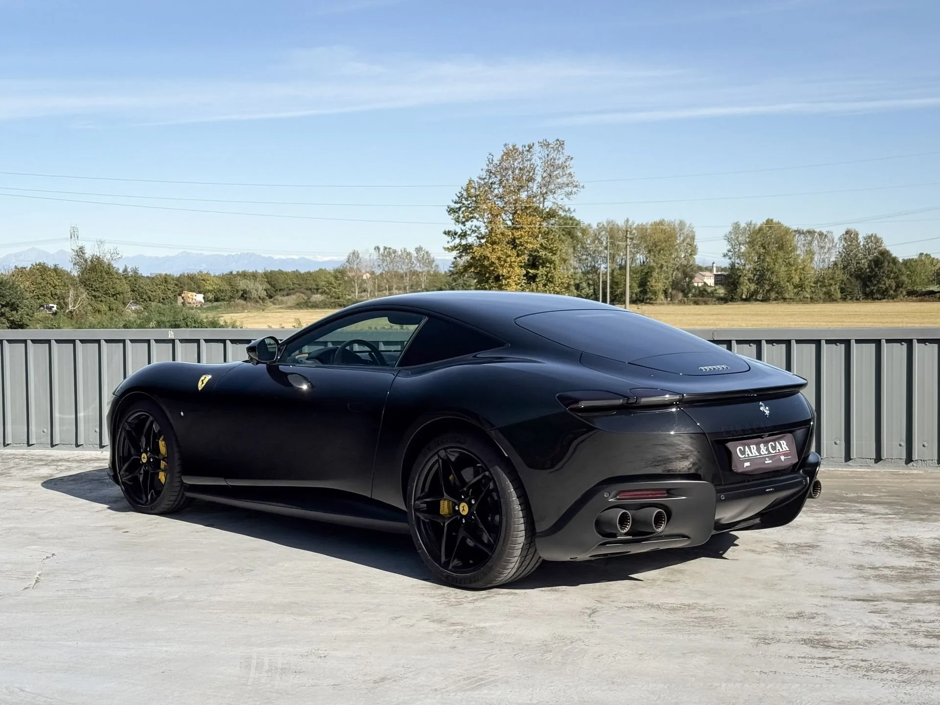 2022 Ferrari Roma, 2/19
