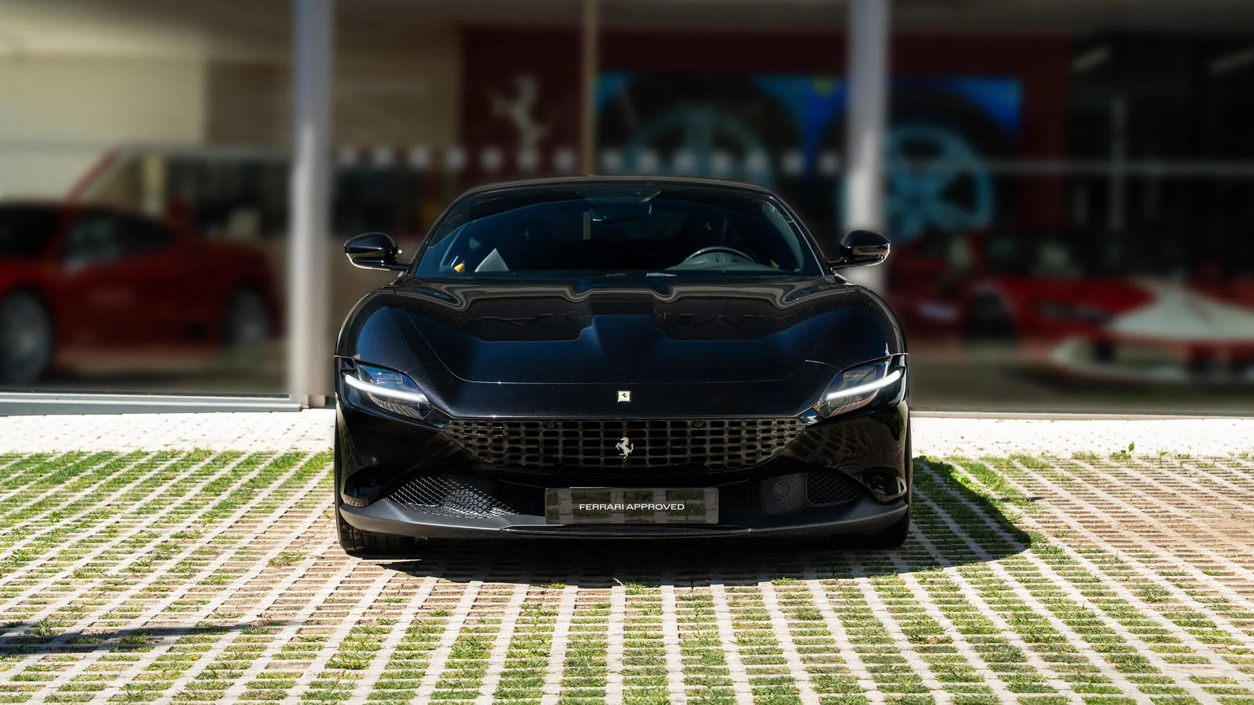 2022 Ferrari Roma angeboten von einem Fachhändler in San Pedro Alcántara, Spanien, Hauptfoto