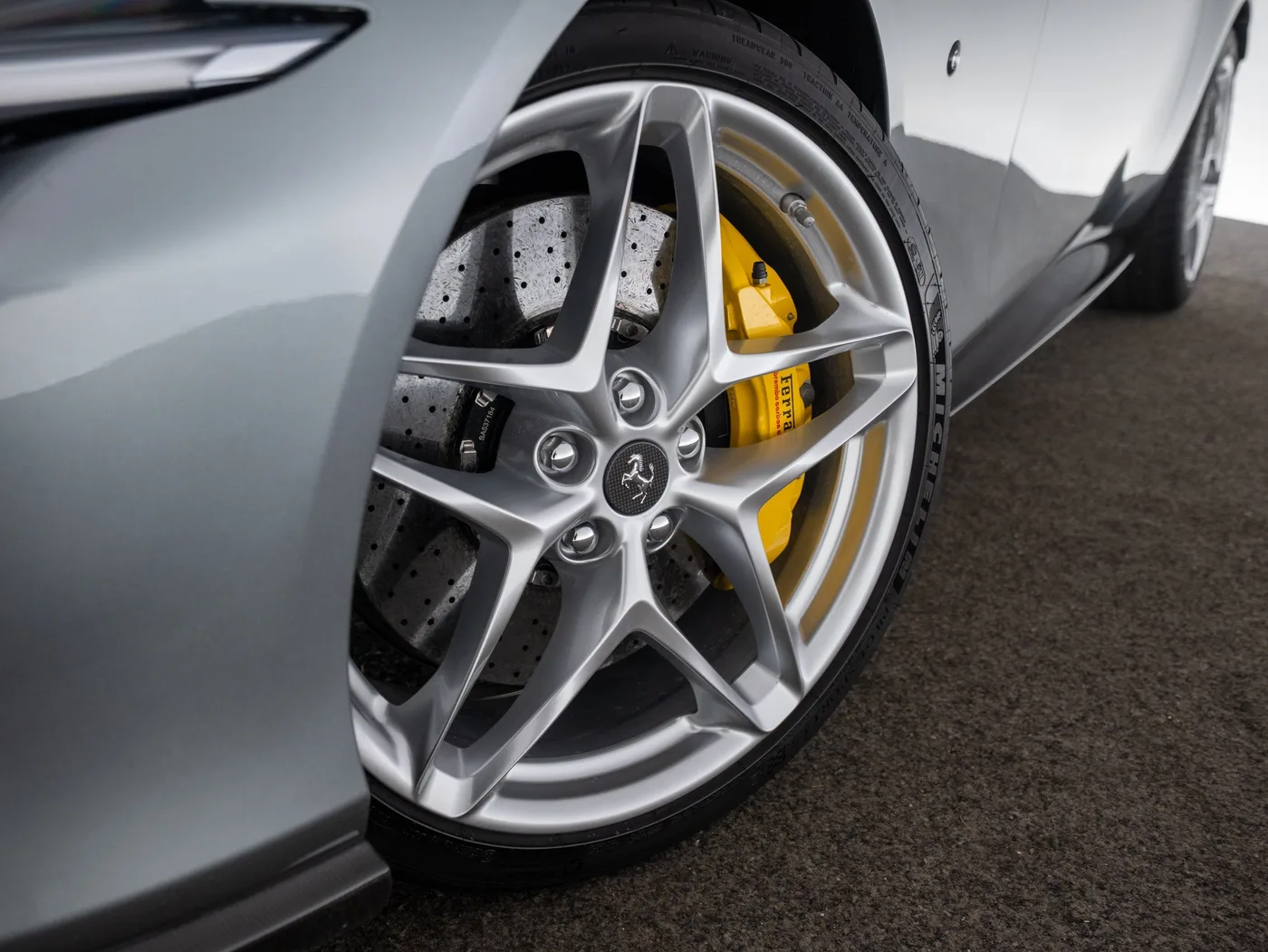 2022 Ferrari Roma sold by a specialist dealer in Singen, Germany, photo 11 of 15