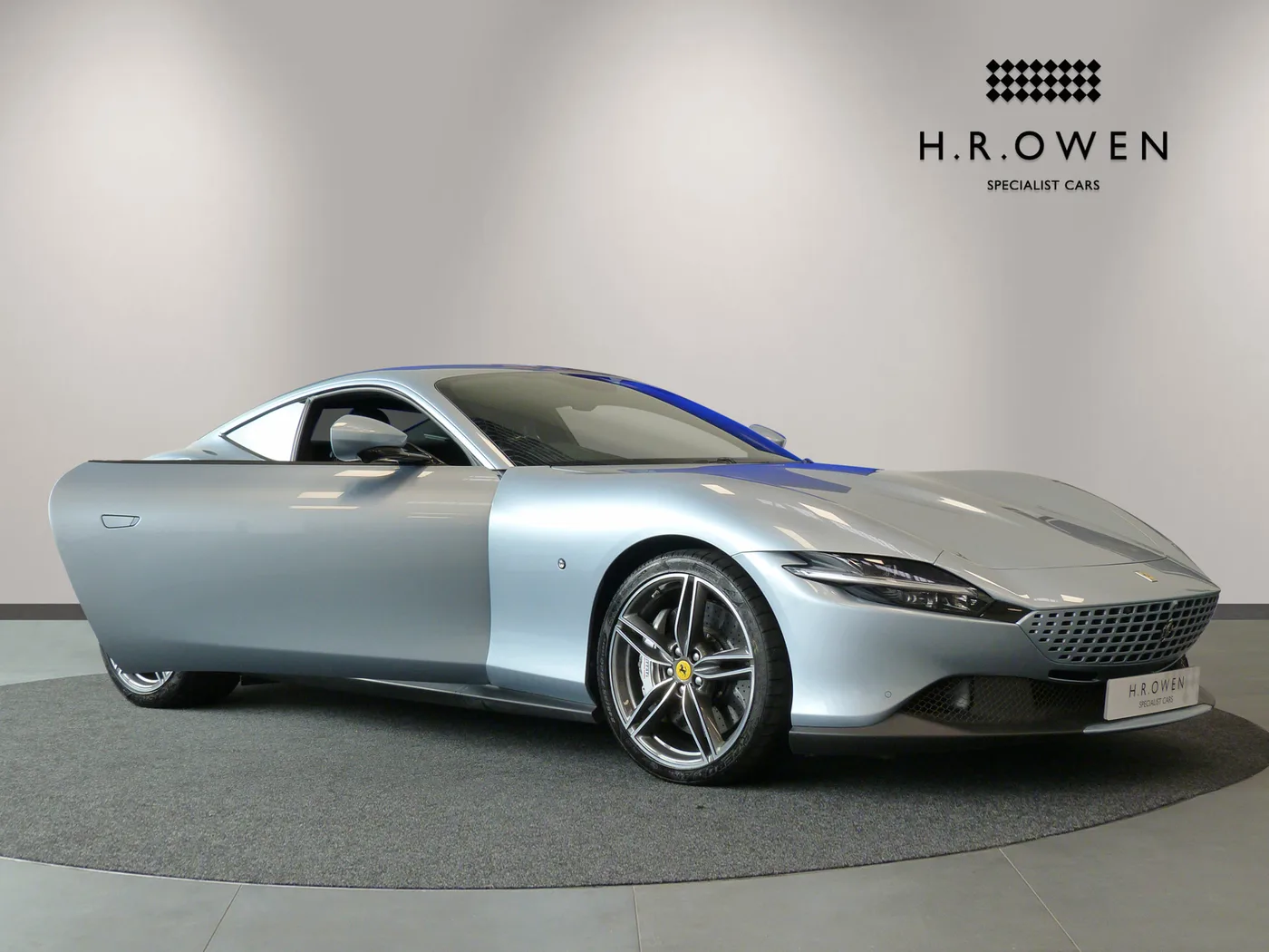 2022 Ferrari Roma offered by a franchised dealer group in Cheltenham, United Kingdom, photo 13 of 25