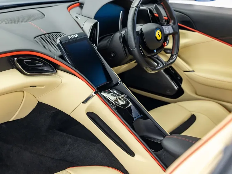 2022 Ferrari Roma, 17/30