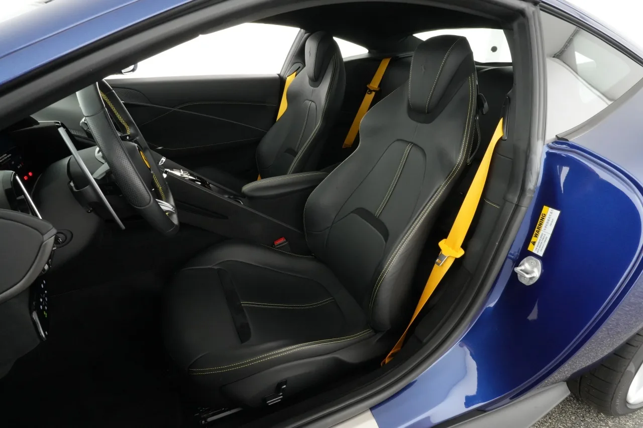 2022 Ferrari Roma proposée par un concessionnaire spécialisé à Meerbusch, Allemagne, photo 6 sur 6