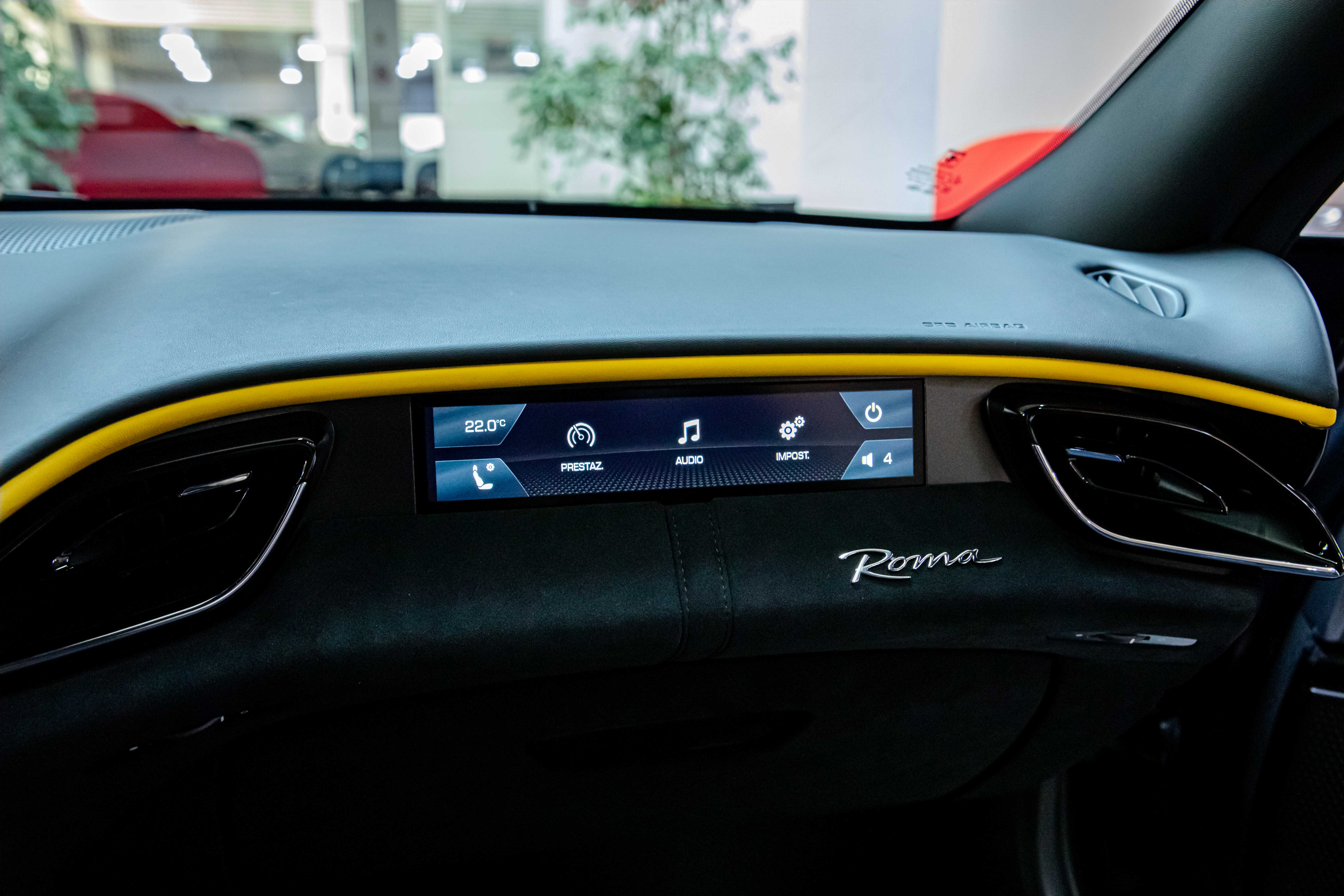 2022 Ferrari Roma offered by a specialist dealer in Milan, Italy, photo 19 of 20