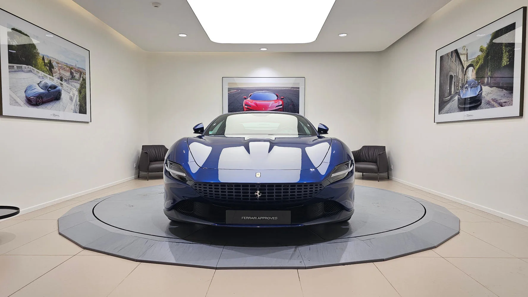 2022 Ferrari Roma proposée par un concessionnaire spécialisé à Balma, France, photo principale