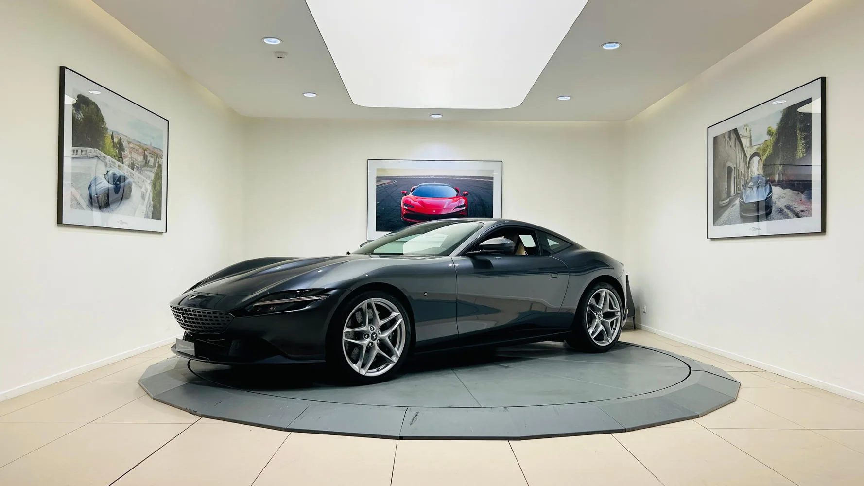 2022 Ferrari Roma angeboten von einem Fachhändler in Balma, Frankreich, Hauptfoto