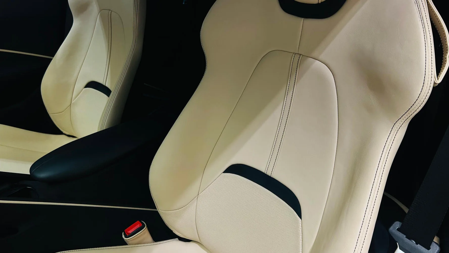 2022 Ferrari Roma, 26/30