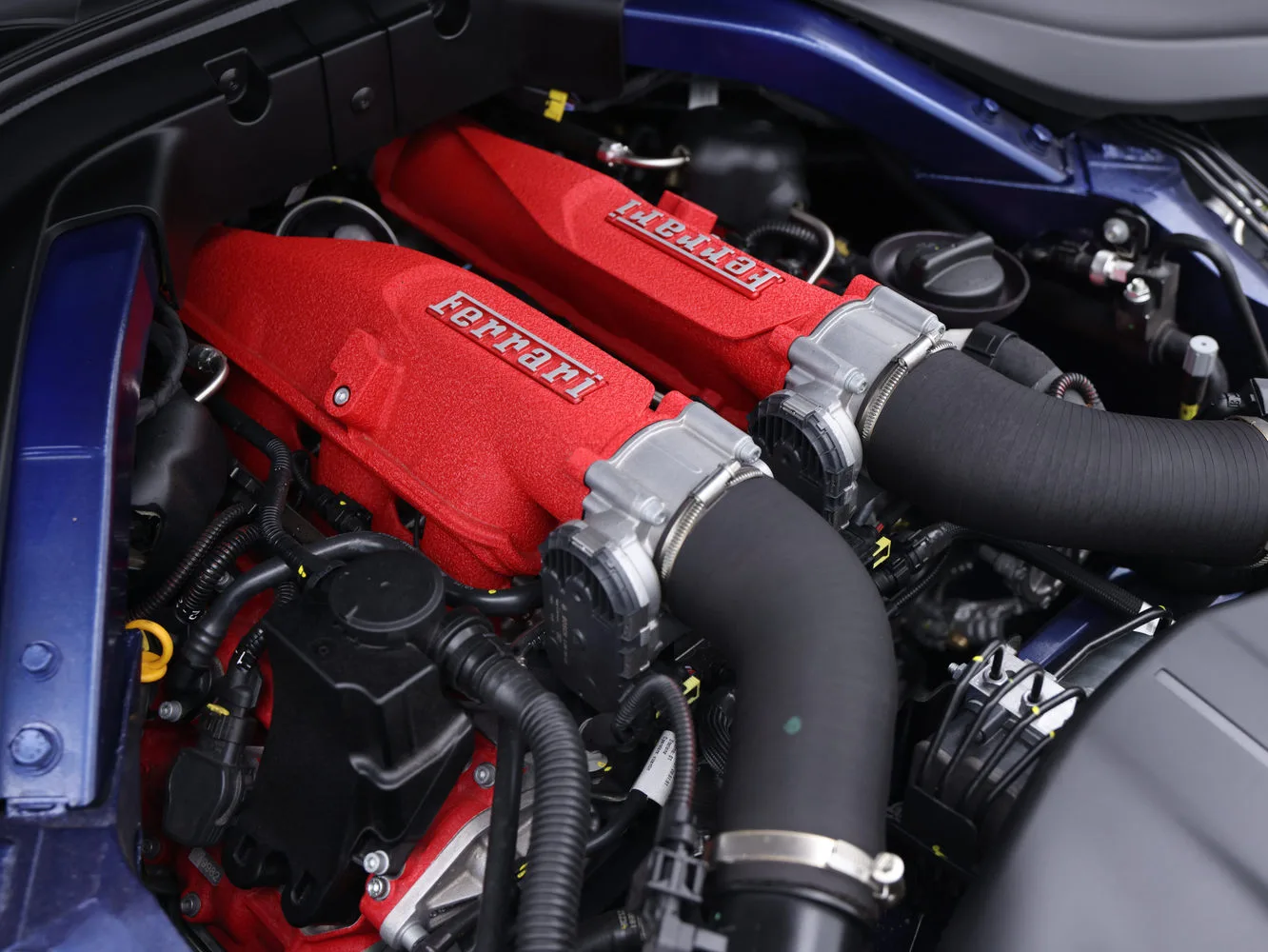 2022 Ferrari Roma, 8/23