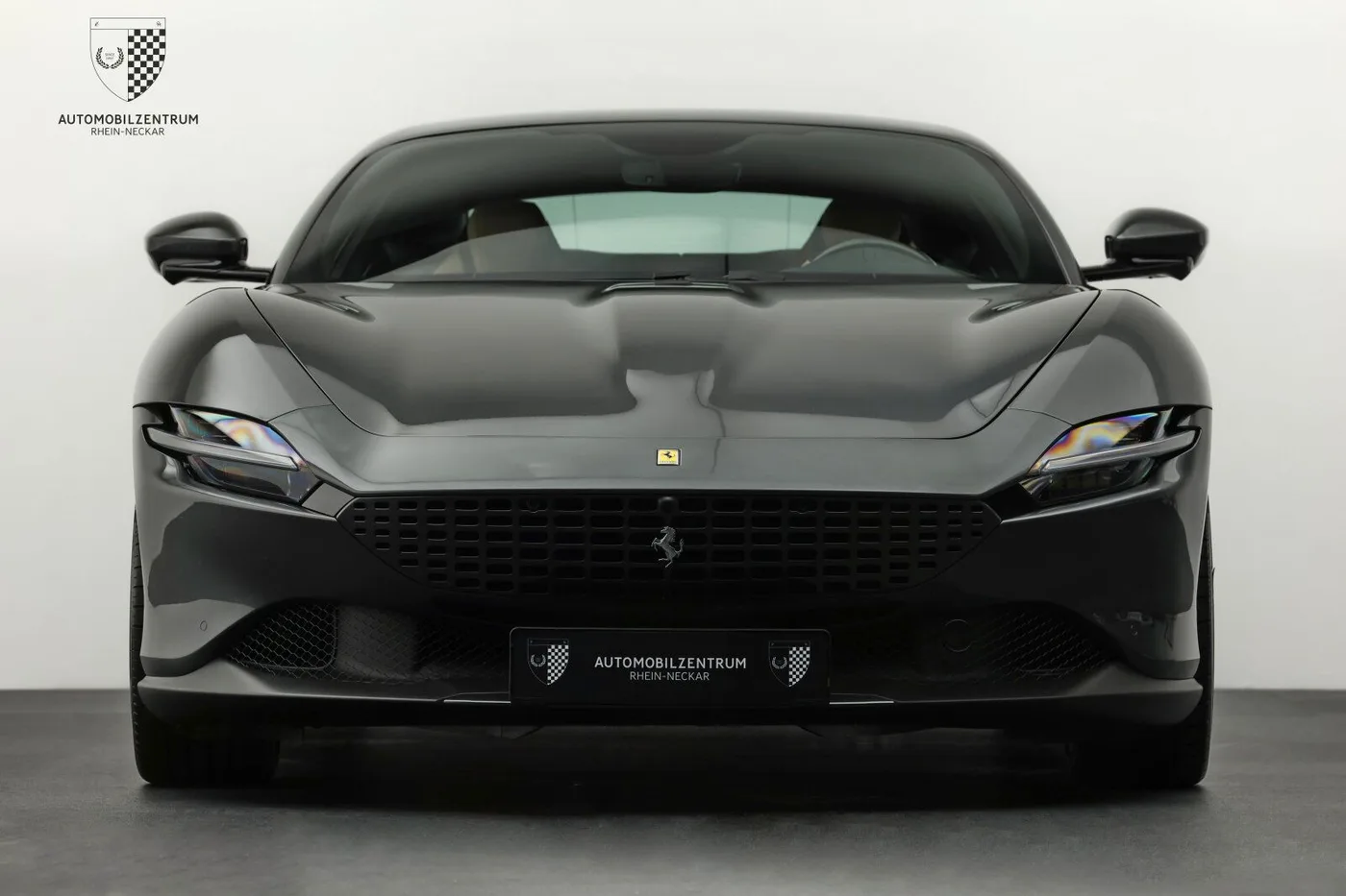 2022 Ferrari Roma angeboten von einem Supersportwagenhändler in Viernheim, Deutschland, Foto 2 von 25