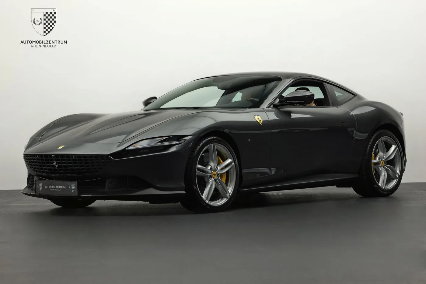 2022 Ferrari Roma angeboten von einem Supersportwagenhändler in Viernheim, Deutschland, Foto 3 von 25