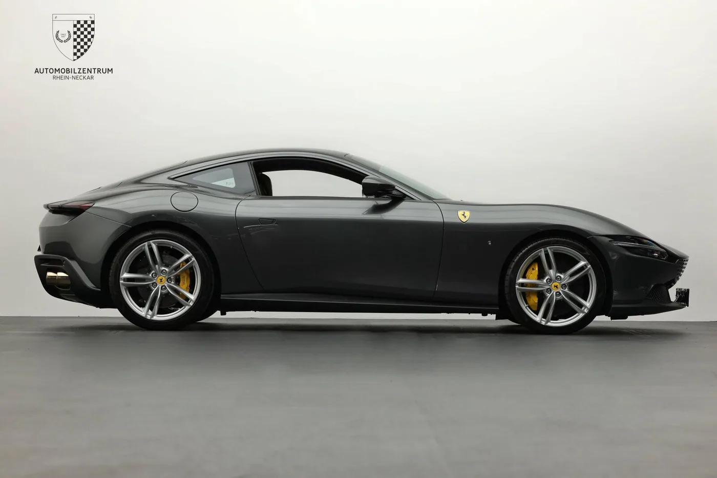 2022 Ferrari Roma angeboten von einem Supersportwagenhändler in Viernheim, Deutschland, Foto 7 von 25