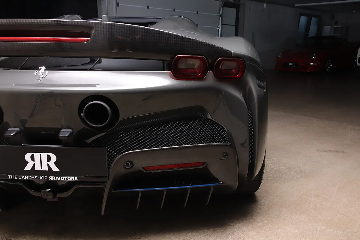 2022 Ferrari SF90 Spider Assetto Fiorano angeboten von einem Fachhändler in Unterweitersdorf, Österreich, Foto 10 von 15