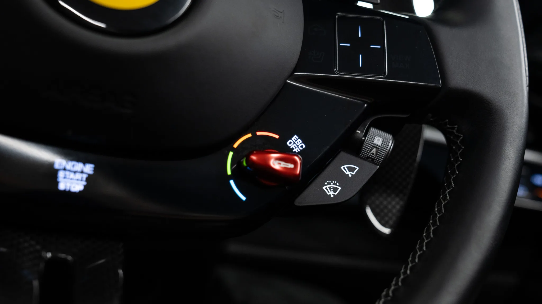2022 Ferrari SF90 Spider, 29/30