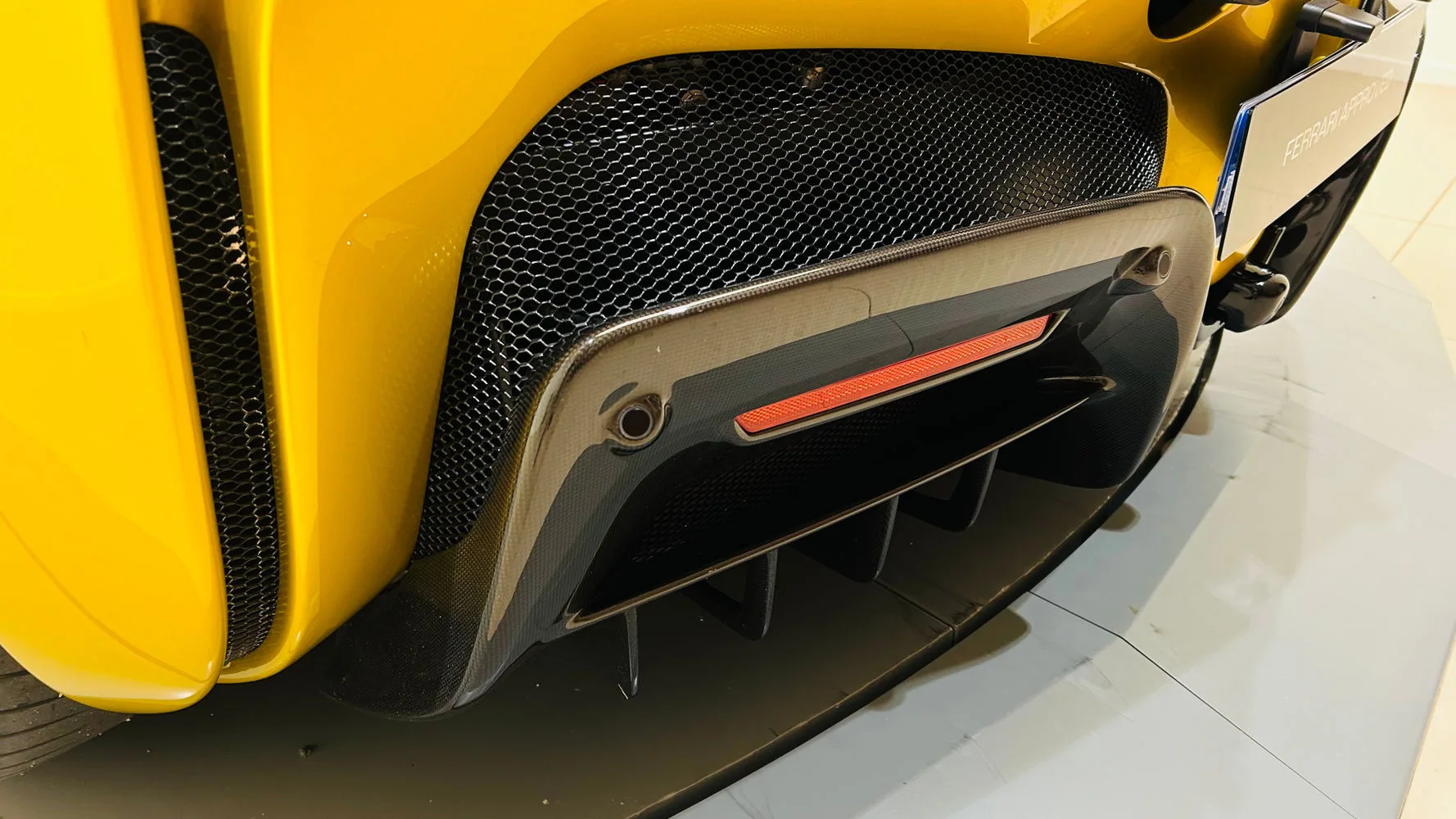 2022 Ferrari SF90 Spider, 23/30