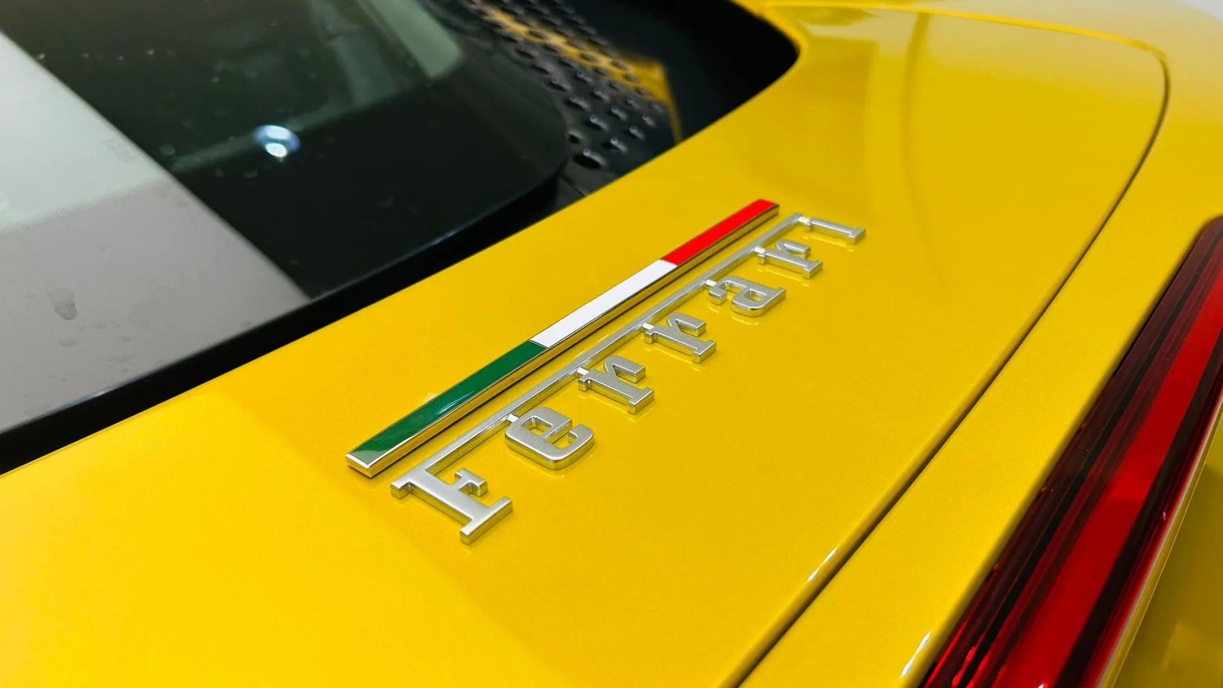 2022 Ferrari SF90 Spider, 24/30