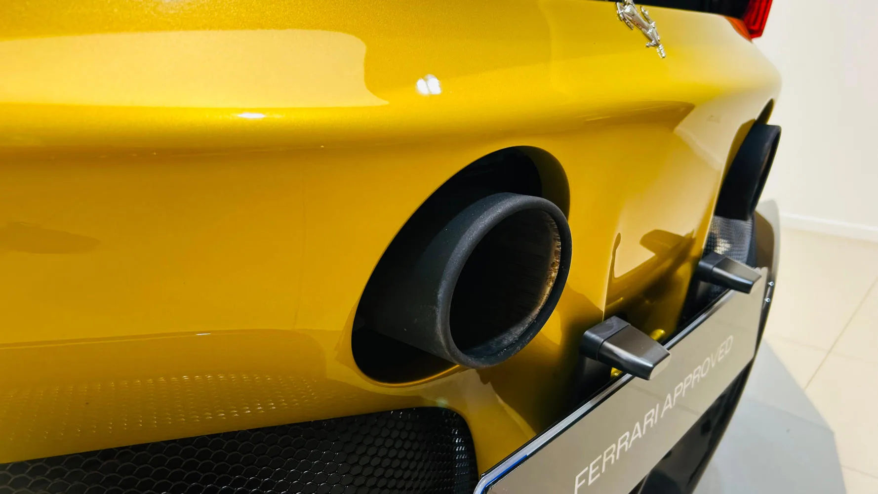 2022 Ferrari SF90 Spider, 27/30