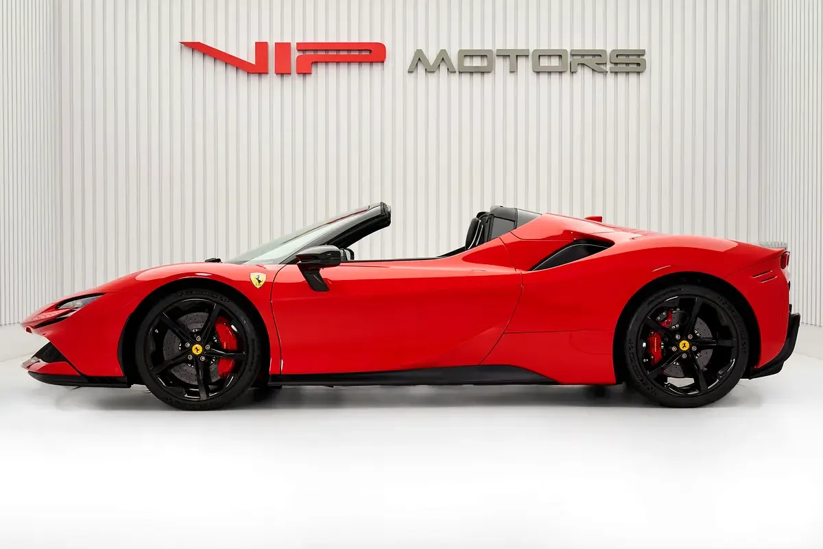 2022 Ferrari SF90 Spider, 8/14
