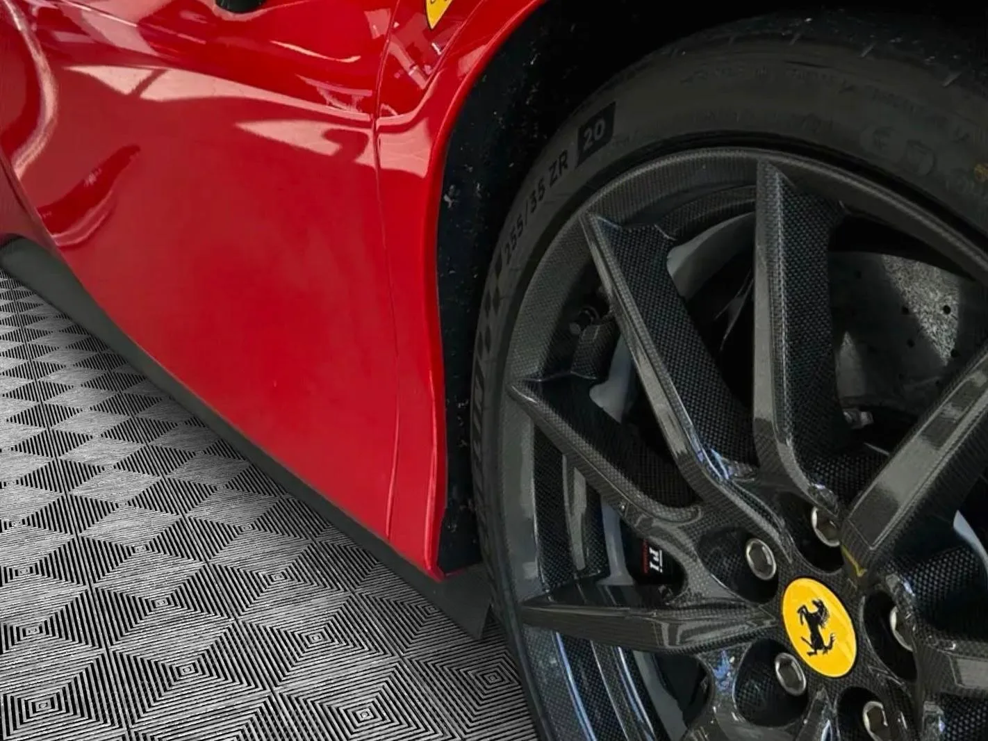 2022 Ferrari SF90 Stradale Assetto Fiorano, 13/21
