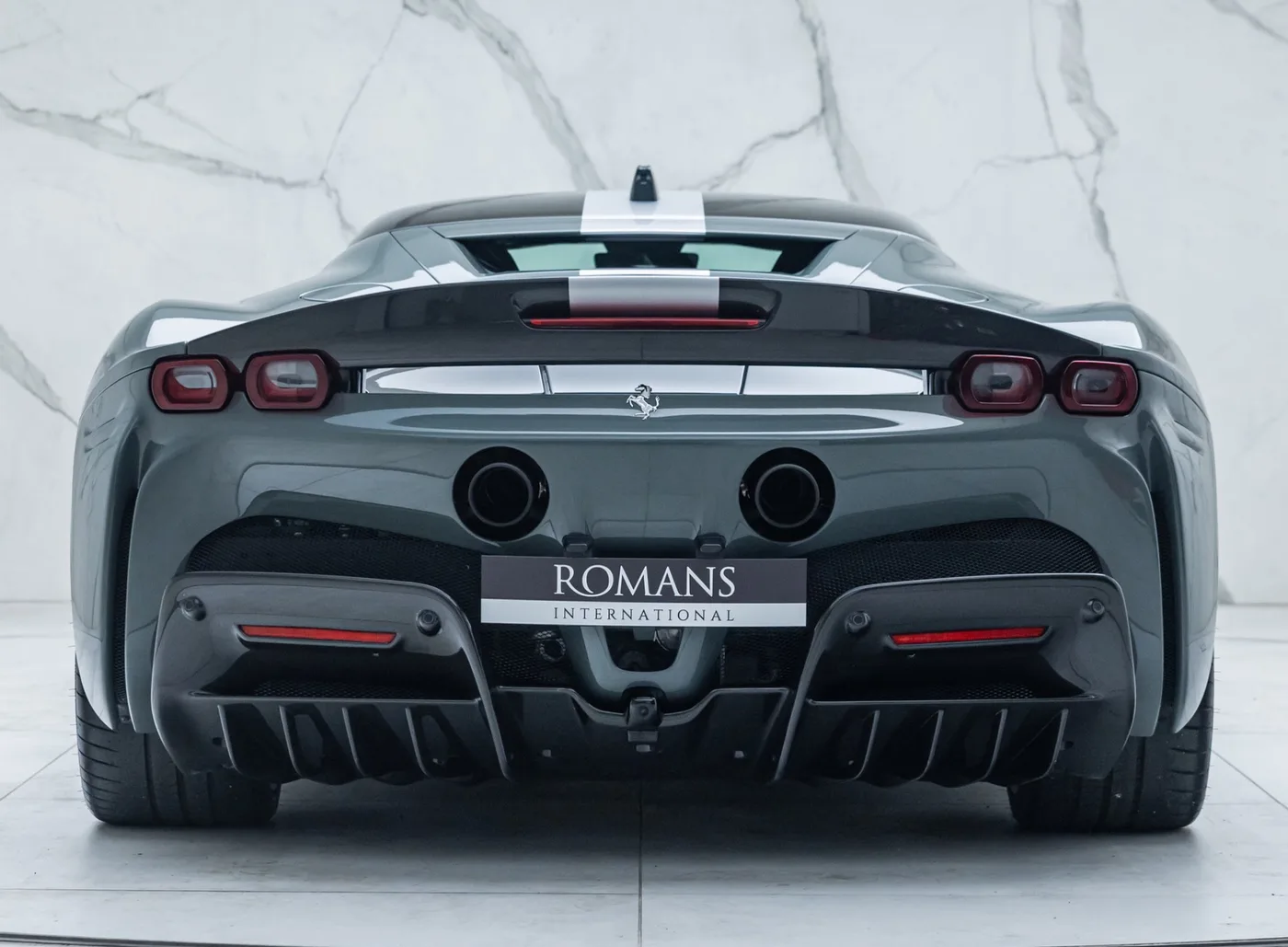 2022 Ferrari SF90 Stradale Assetto Fiorano angeboten von einem Fachhändler in Banstead, Vereinigtes Königreich, Foto 10 von 15