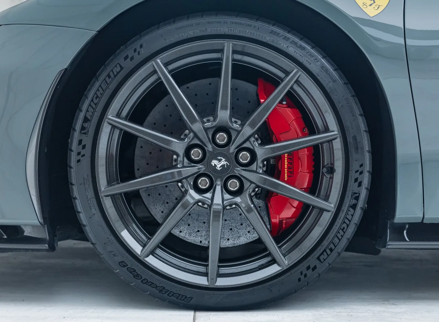 2022 Ferrari SF90 Stradale Assetto Fiorano angeboten von einem Fachhändler in Banstead, Vereinigtes Königreich, Foto 15 von 15