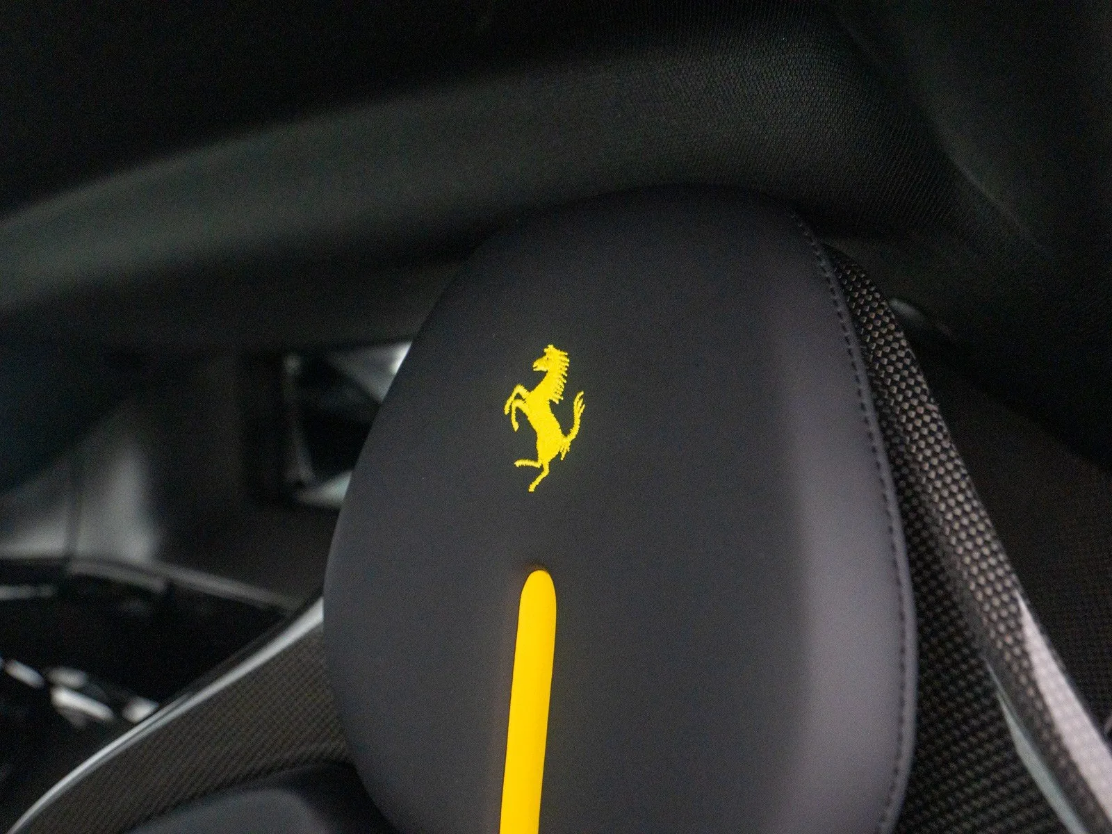 2022 Ferrari SF90 Stradale, 11/30