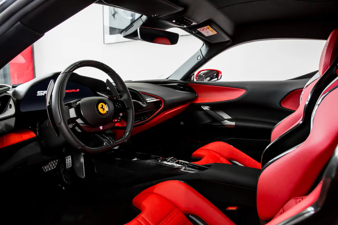 2022 Ferrari SF90 Stradale angeboten von einem Fachhändler in Hengelo, Niederlande, Foto 5 von 15